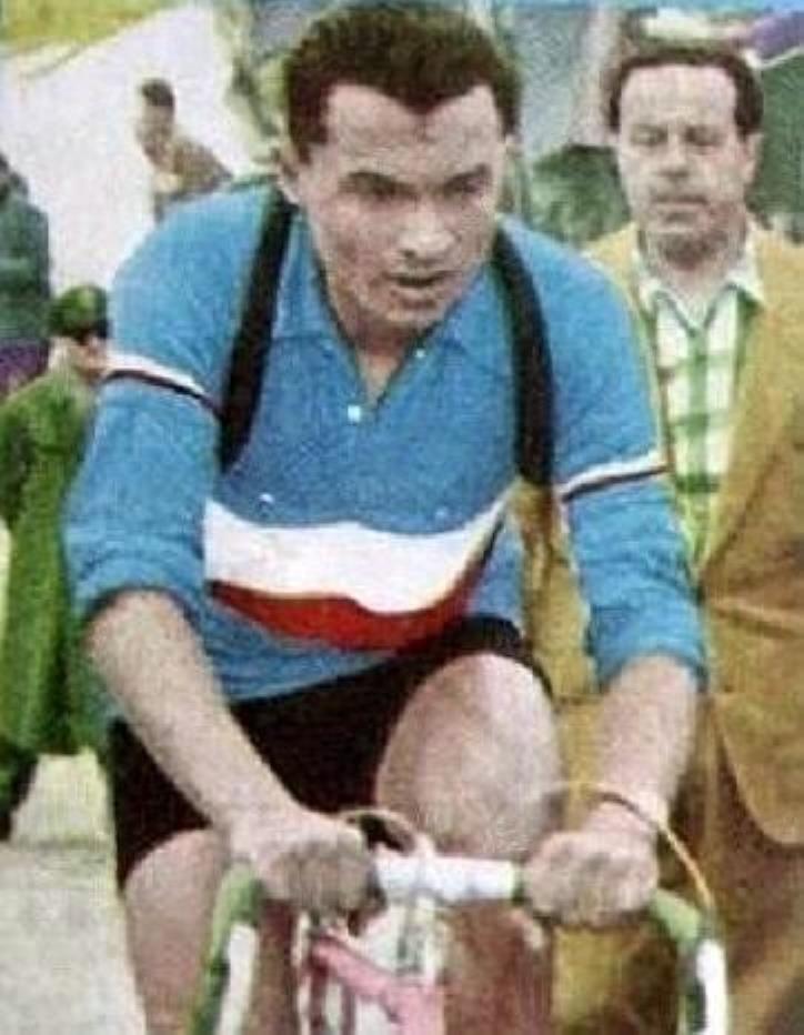Jean Dotto en bleu blanc rouge